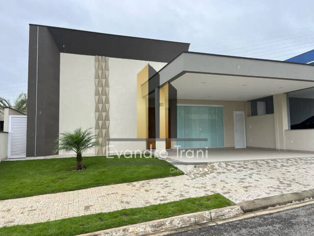 Casa para Venda em São José dos Campos - 4