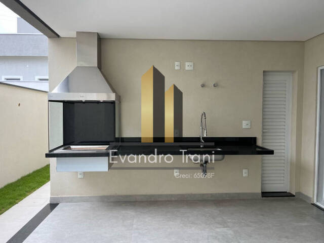 Casa para Venda em São José dos Campos - 2
