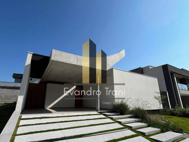#CA0398 - Casa para Venda em São José dos Campos - SP