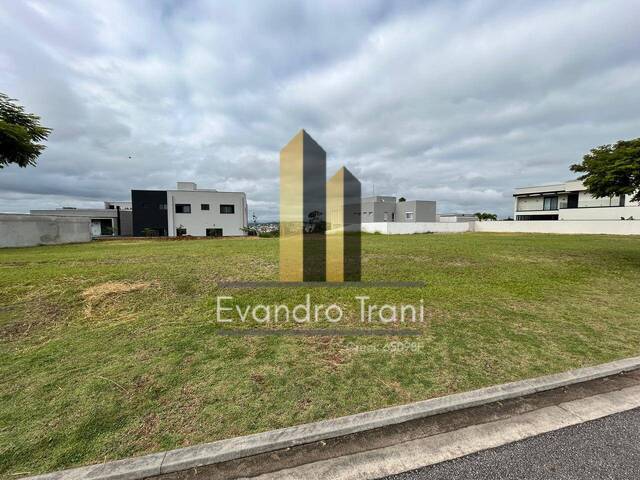 Área para Venda em São José dos Campos - 2