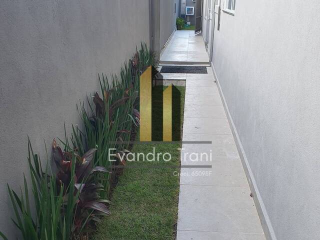 Casa para Venda em São José dos Campos - 4