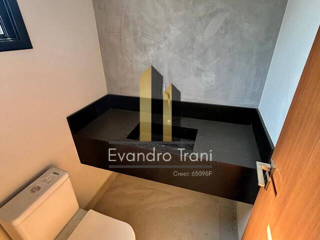 Casa para Venda em São José dos Campos - 4