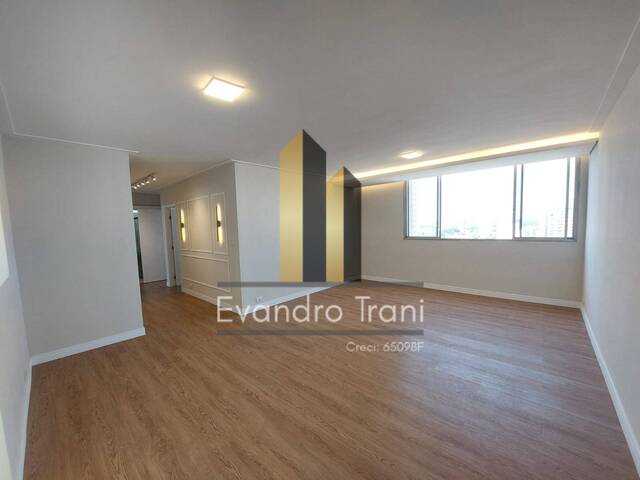 #705 - Casa para Venda em São José dos Campos - SP
