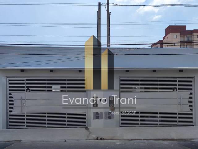 Casa para Venda em São José dos Campos - 4