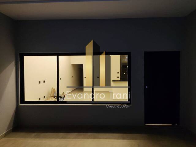 Casa para Venda em São José dos Campos - 5