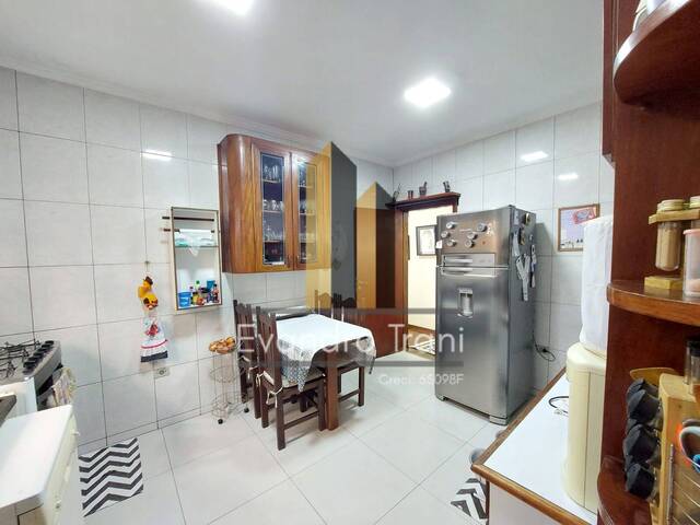 Casa para Venda em São José dos Campos - 4