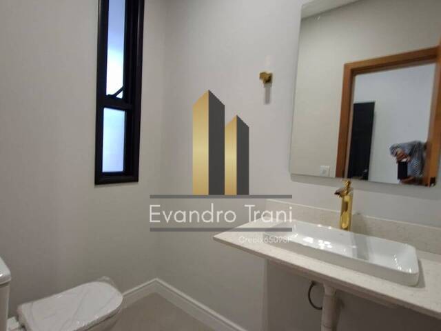 Casa para Venda em São José dos Campos - 5
