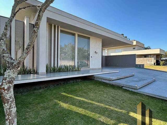 #725 - Casa para Venda em São José dos Campos - SP