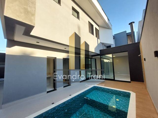 #729 - Casa para Venda em São José dos Campos - SP