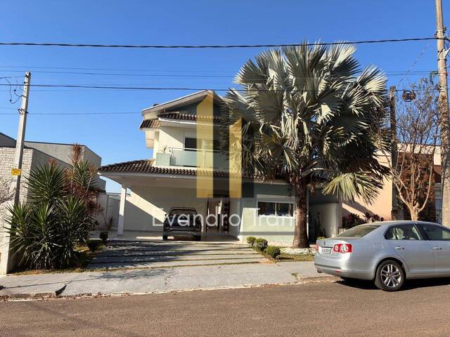 #730 - Casa para Venda em Caçapava - SP