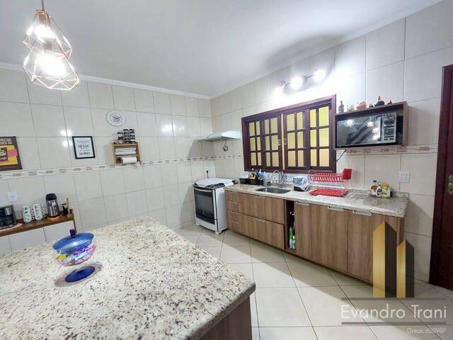 Casa para Venda em São José dos Campos - 5