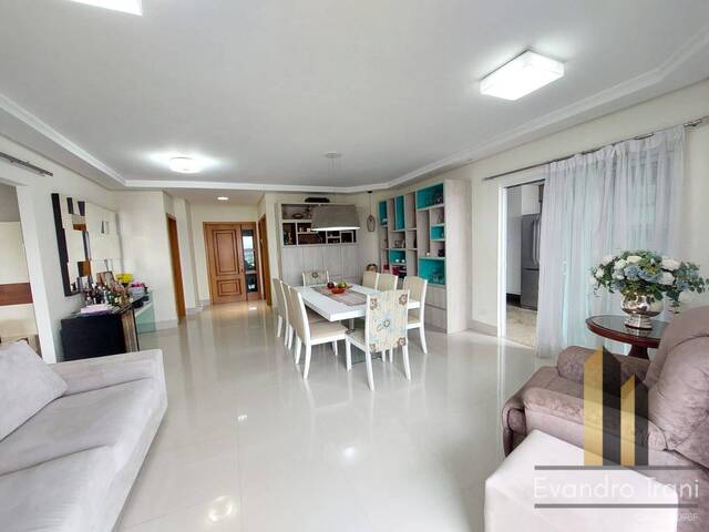 Apartamento para Venda em São José dos Campos - 5