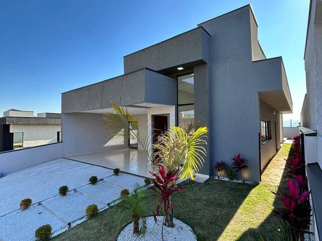 Venda em Parque Residencial Maria Elmira - Caçapava