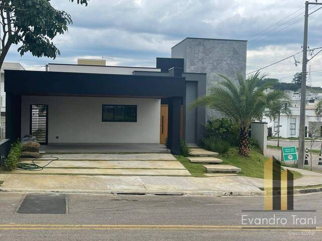 #745 - Casa para Venda em Caçapava - SP