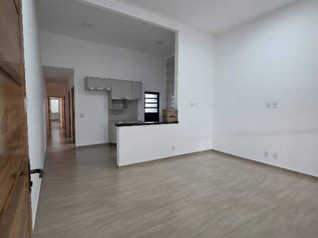 #752 - Casa para Venda em São José dos Campos - SP