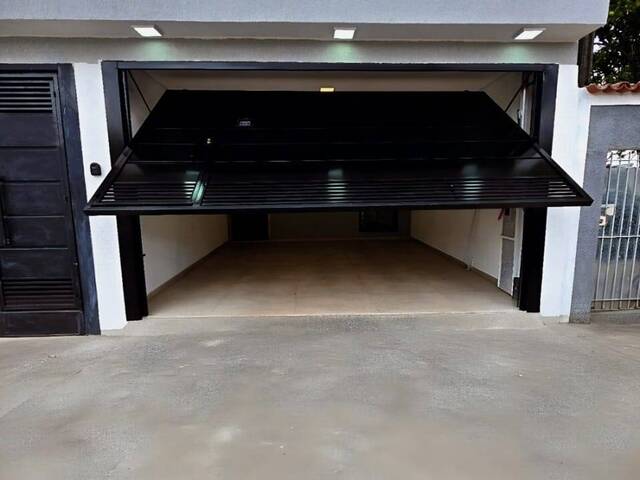 Casa para Venda em São José dos Campos - 5