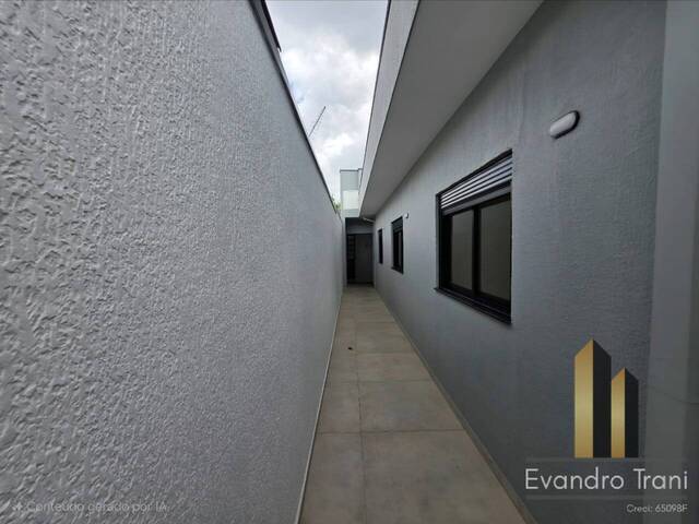 Casa para Venda em São José dos Campos - 5