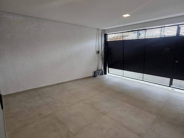 #753 - Casa para Venda em São José dos Campos - SP