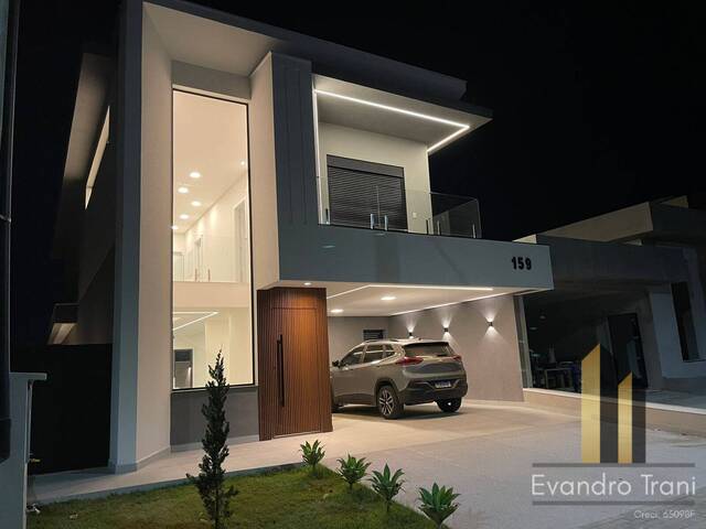 #757 - Casa para Venda em São José dos Campos - SP