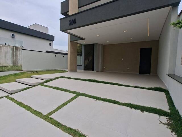 #764 - Casa para Venda em Caçapava - SP