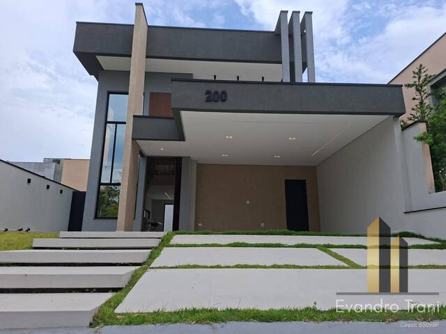 #764 - Casa para Venda em Caçapava - SP