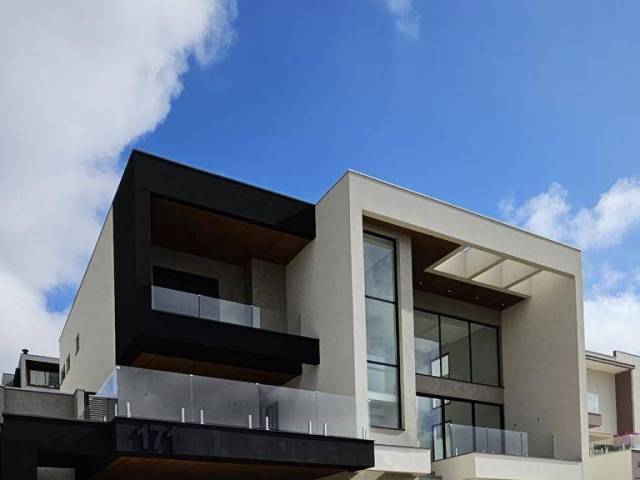 Casa para Venda em São José dos Campos - 4