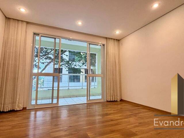 Apartamento para Venda em São José dos Campos - 2