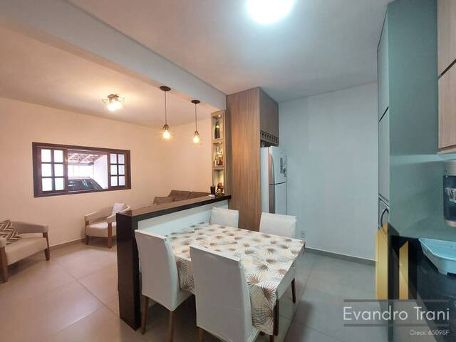 Casa para Venda em São José dos Campos - 2