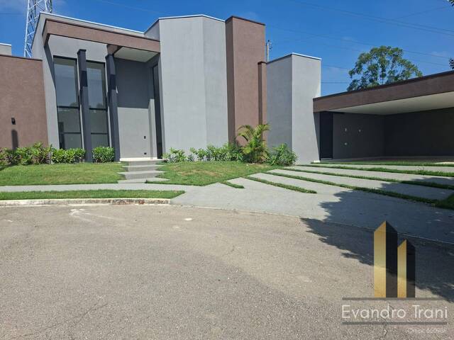 Casa para Venda em Caçapava - 2