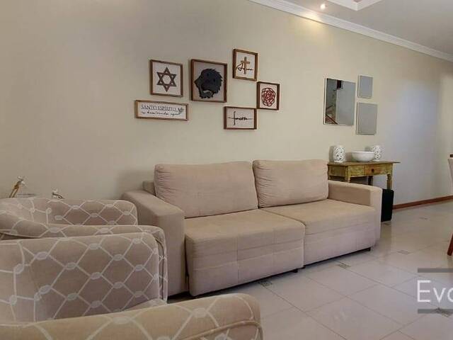 Casa para Venda em São José dos Campos - 5