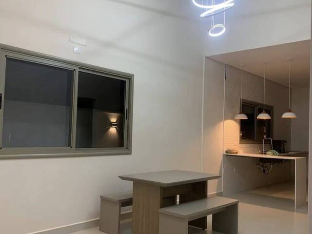 Casa para Venda em São José dos Campos - 4
