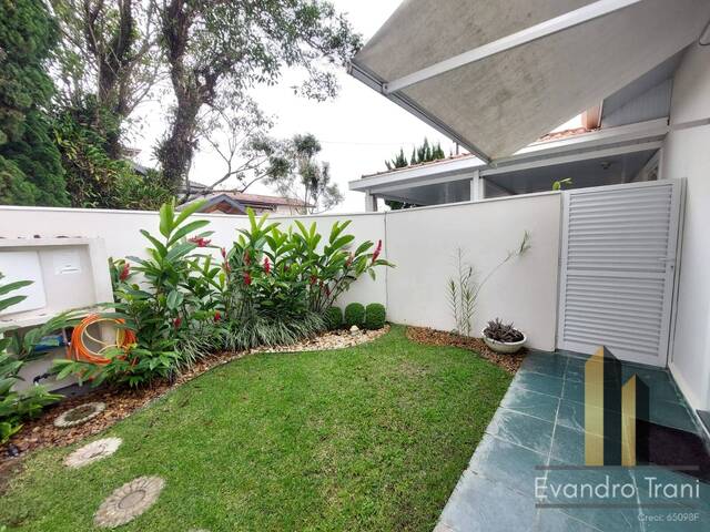 Casa para Venda em São José dos Campos - 4