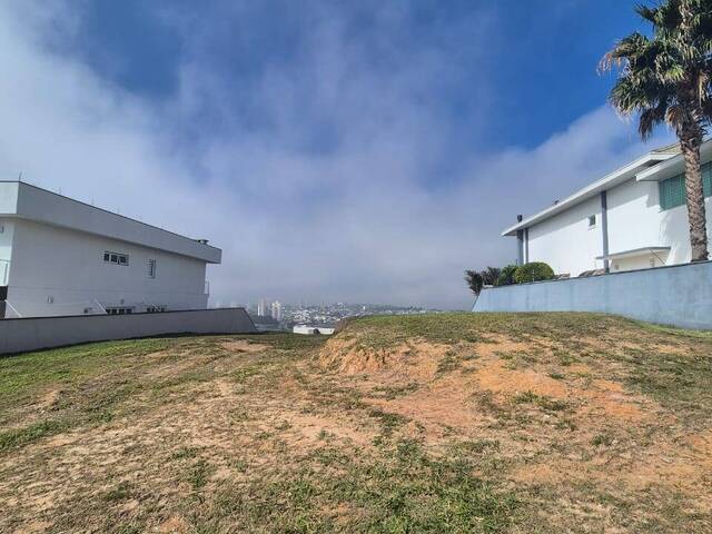 #821 - Área para Venda em São José dos Campos - SP