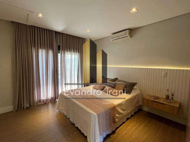 Casa para Venda em São José dos Campos - 4