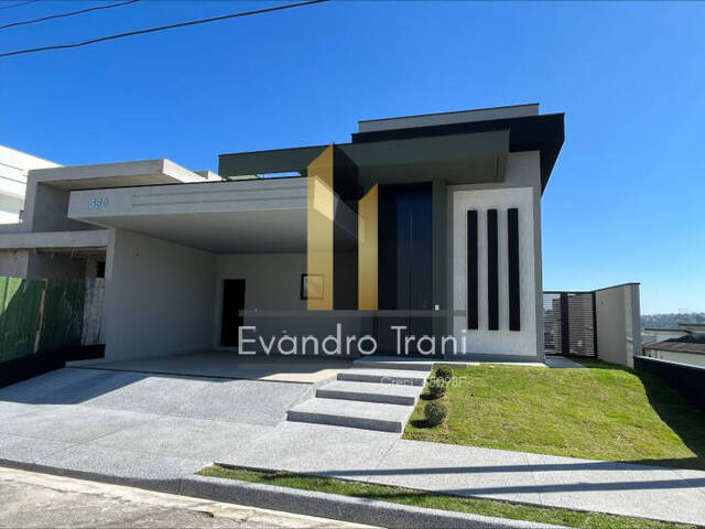 Casa para Venda em São José dos Campos - 3