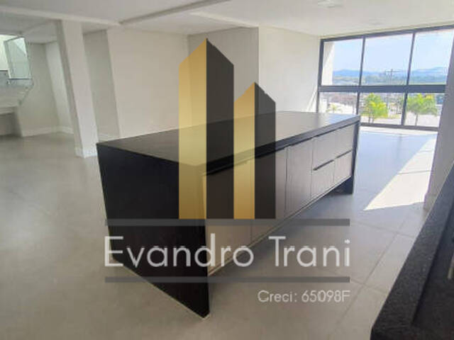 Casa para Venda em São José dos Campos - 5