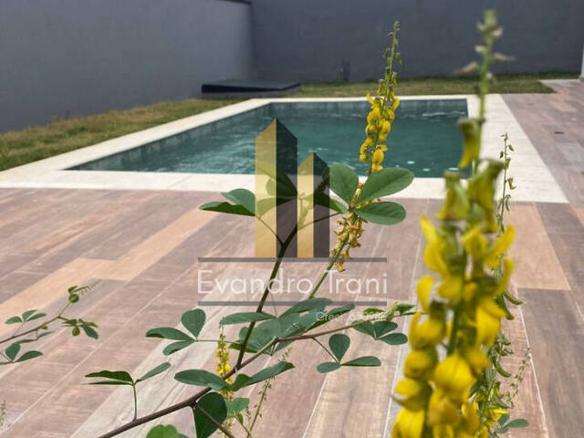Casa para Venda em São José dos Campos - 5