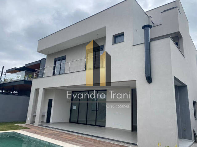 Casa para Venda em São José dos Campos - 2