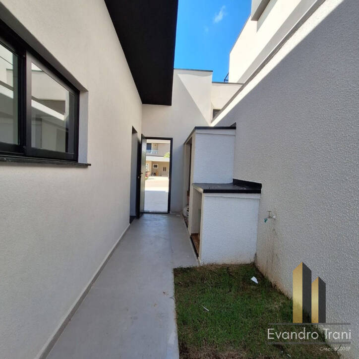 Casa com 3 suítes à venda - Urbanova - São José dos Campos/SP