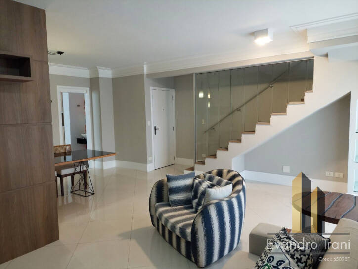 Cobertura com 4 dorms à venda - Jd Aquarius - São José dos Campos/SP