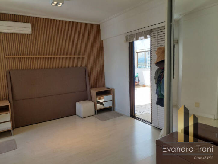Cobertura com 4 dorms à venda - Jd Aquarius - São José dos Campos/SP