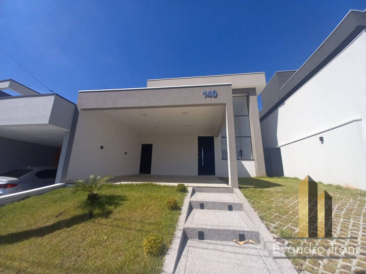 Casa com 3 dorms à venda - Residencial Colinas - Caçapava/SP