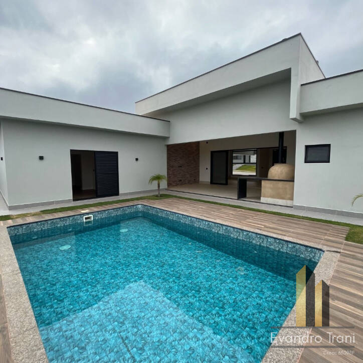 Casa com 4 suítes  à venda - Colinas do Paratehy - S. J. dos Campos/SP