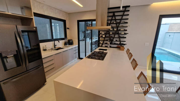 Casa com 4 suítes à venda - Urbanova - São J. dos Campos/SP