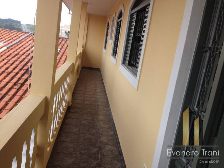 Casa com 5 dorm à venda - Jd São Judas Tadeu - S. J. dos Campos/SP