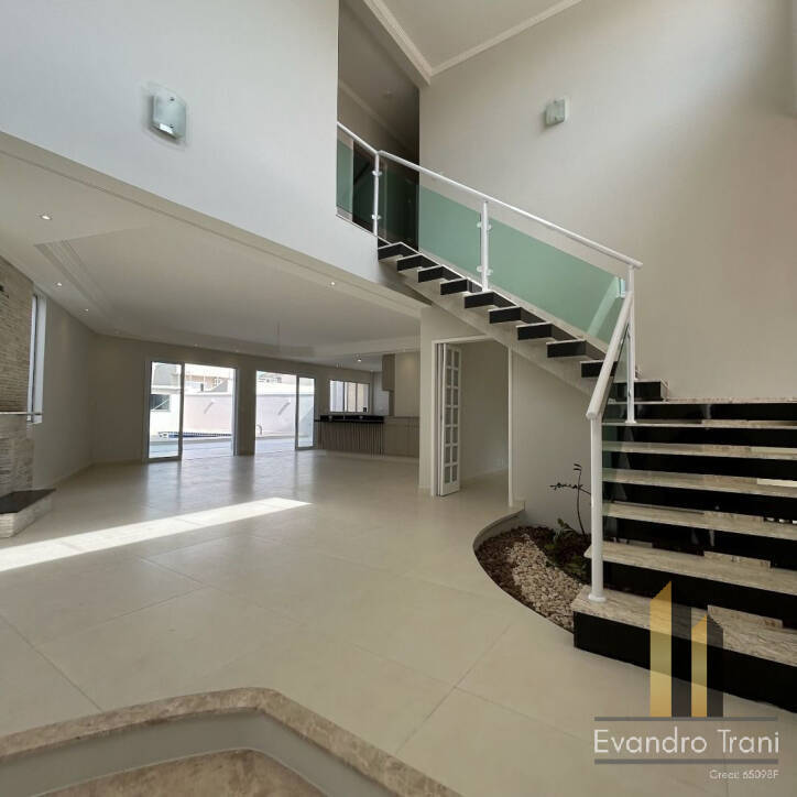 Casa com 4 suítes à venda - Urbanova - São José dos Campos/SP