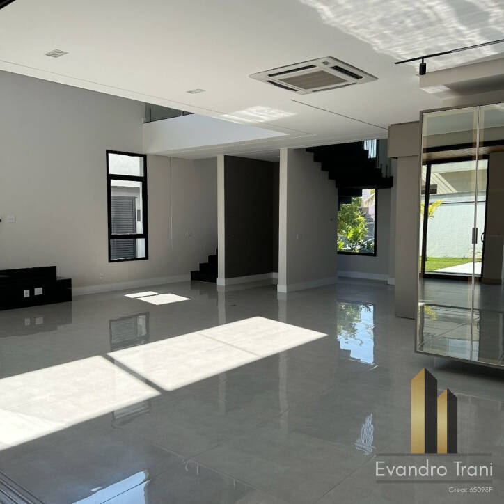 Casa com 4 suítes à venda - R$ 3.550.000,00 - São José dos Campos/SP