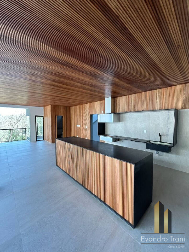 Casa com 4 suítes à venda  - Urbanova - São José dos Campos/SP