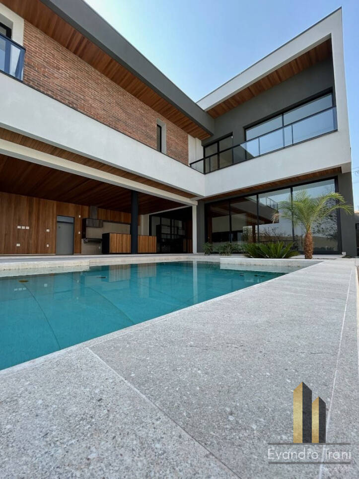 Casa com 4 suítes à venda  - Urbanova - São José dos Campos/SP