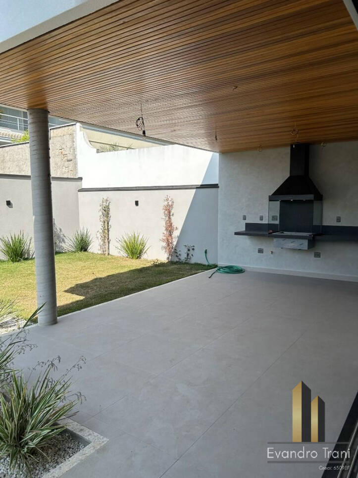 Casa com 4 suítes à venda - Urbanova - São José dos Campos/SP